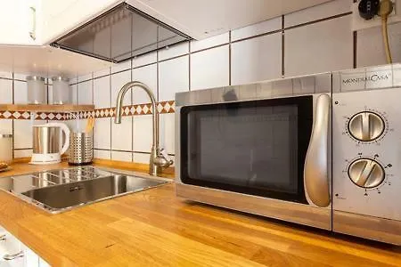 Romantic & Comfy Apartment Monteverde  Rome